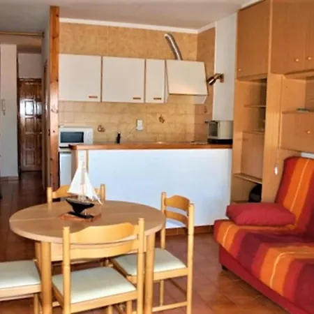 Apartment Global Immo 1027 *
