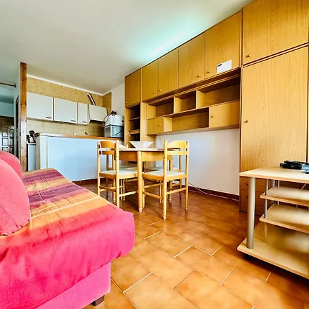 Apartment Global Immo 1027 *